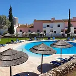 Appartement Holidays In Algarve!
